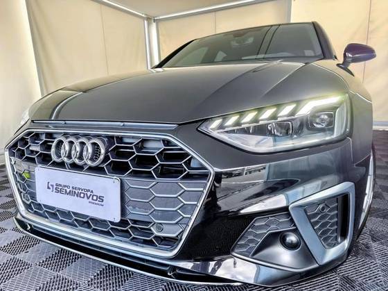 AUDI A4 2.0 TFSI MHEV S LINE QUATTRO S TRONIC